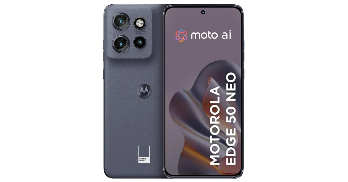 Smartphone Motorola Edge 50 Neo na cor Black Beauty, certificada pela Pantone. A imagem mostra a parte traseira com o módulo de câmera dupla e a parte frontal com a tela ligada, exibindo os logos "moto ai" e do modelo.